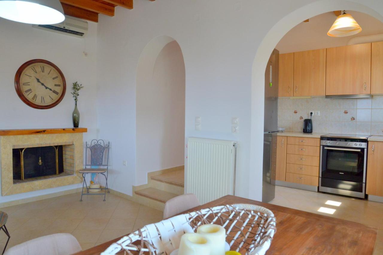 Hill House With Sea View Villa Adamantas  Esterno foto