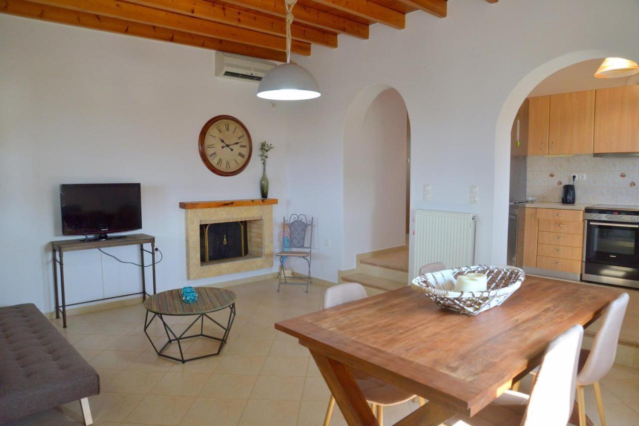 Hill House With Sea View Villa Adamantas  Esterno foto